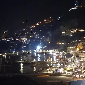 residence-casamalfi.hotels-amalfi.com/